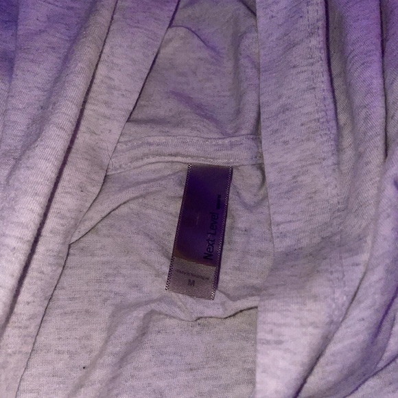 gray sweater - Picture 3 of 3